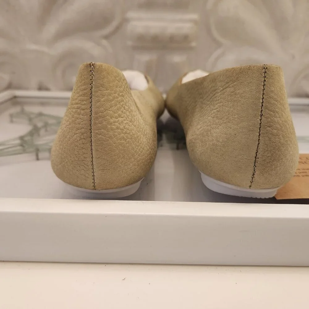 GENTLE SOULS Eugene Lime Leather Travel Ballet Flats. NIB. Size: Various